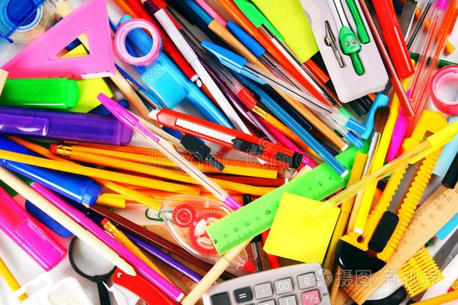 文具與學校用品的多彩世界